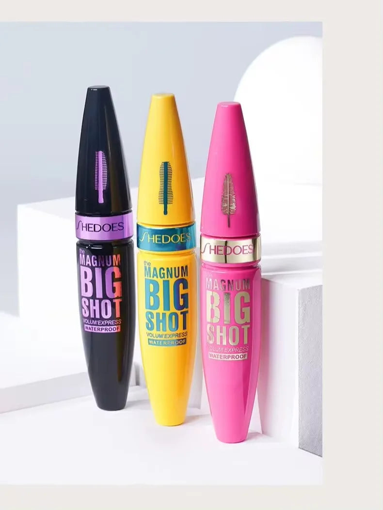 Long-Lasting Waterproof Mascara: Thick, Elongating & Smudge-Proof