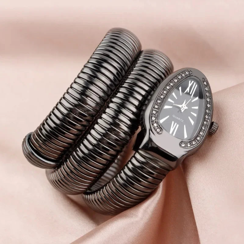 Elegant Women's Quartz Watch - Snake-Inspired Fashion for a Timeless Look